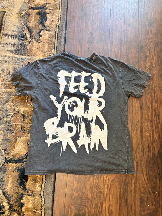 “Feed your brain” T-shirt